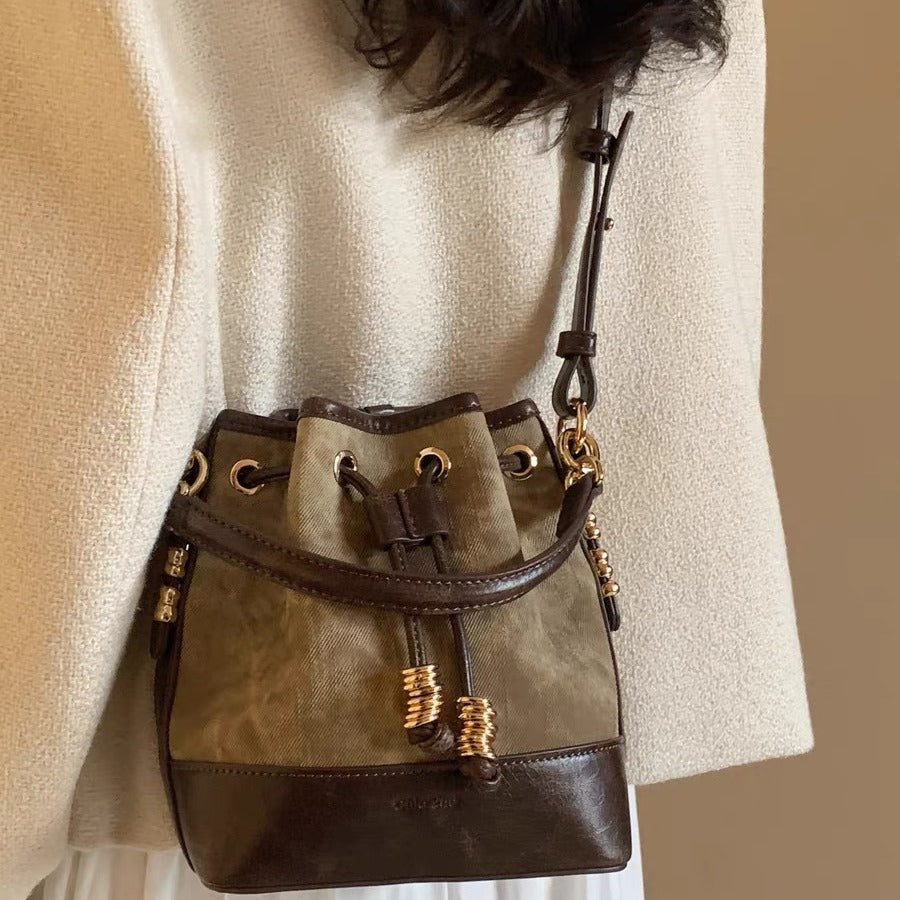 Women's Cool Oil Painting Renaissance Drawstring Bags