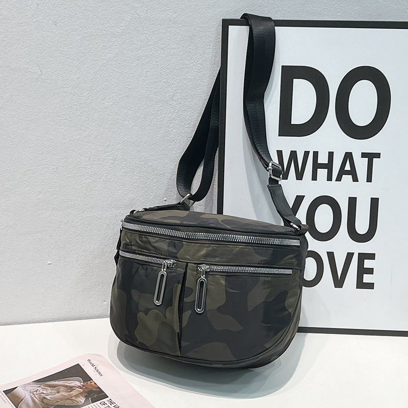 Women's & Men's & Street Simple Fashion Camouflage Korean Waist Packs