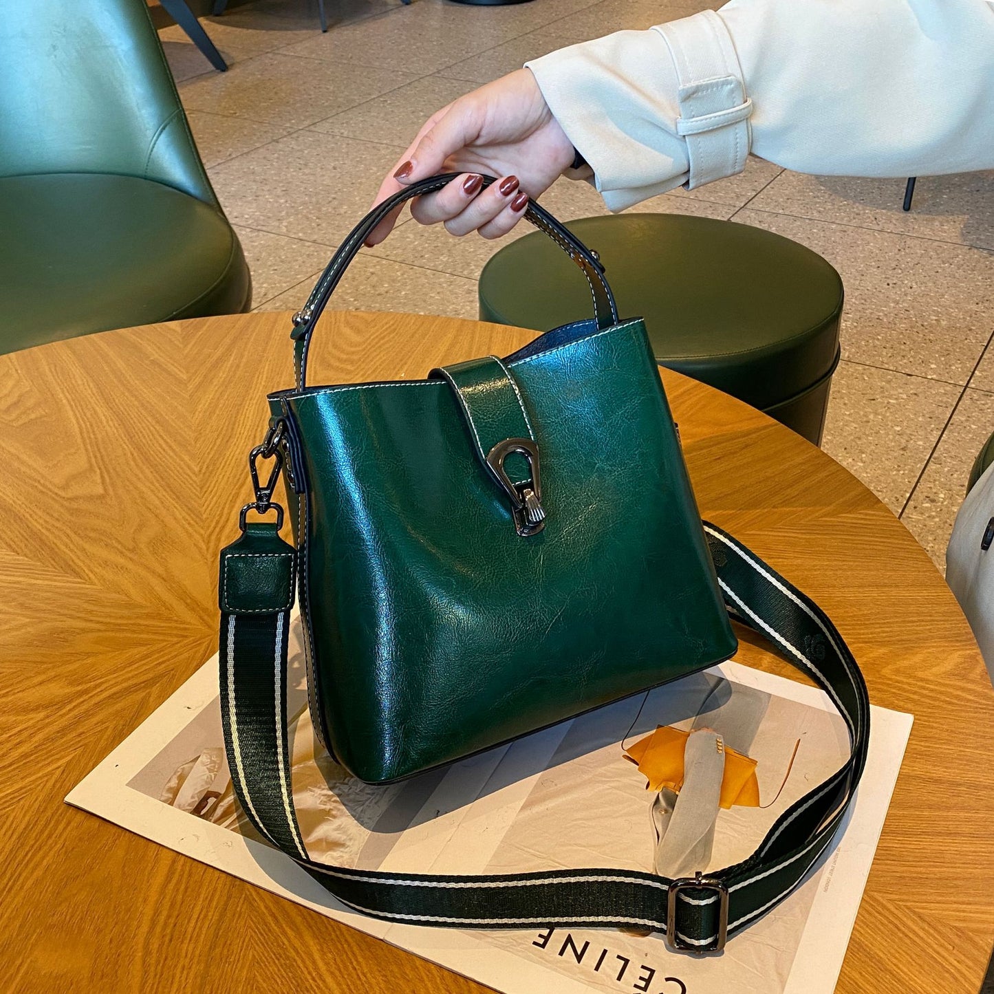 Oil Wax Leather Simple Large Capacity Crossbody Bags