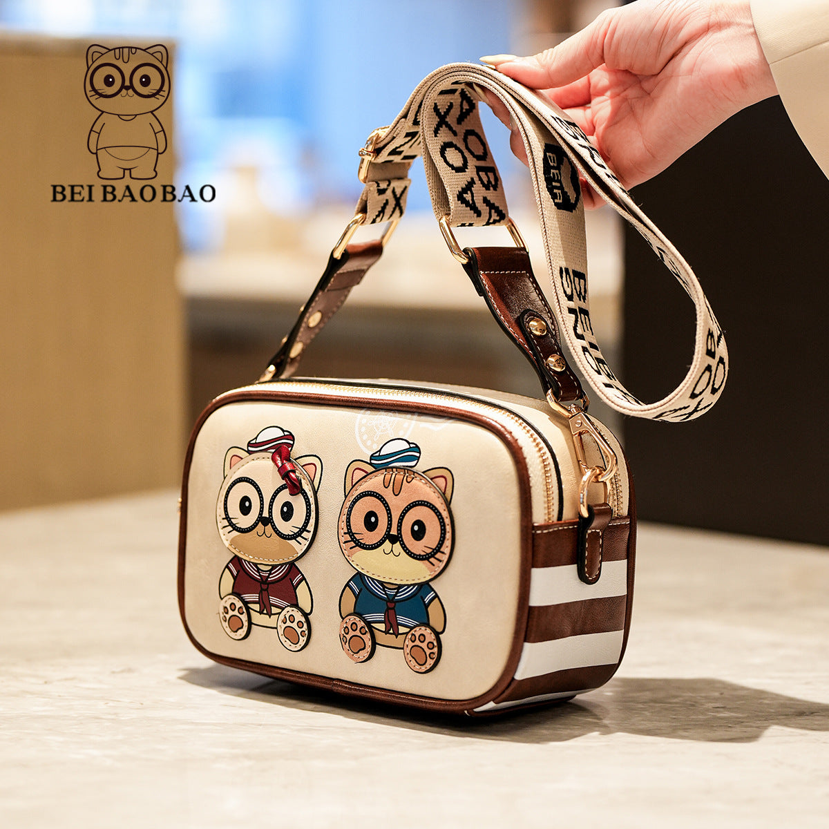 Women's Source Cute Cartoon Cat Stylish Western Women's Messenger Bag