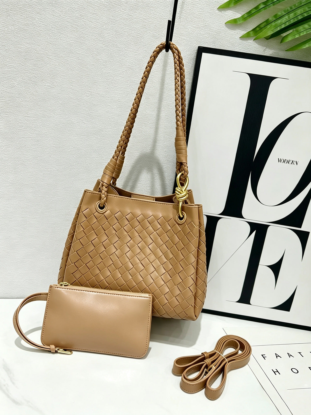 Hand-woven Portable Vegetable Basket Premium Design Shoulder Bags