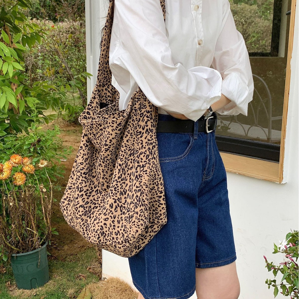 Capacity Idle Style Canvas Fashion Simple Shoulder Bags