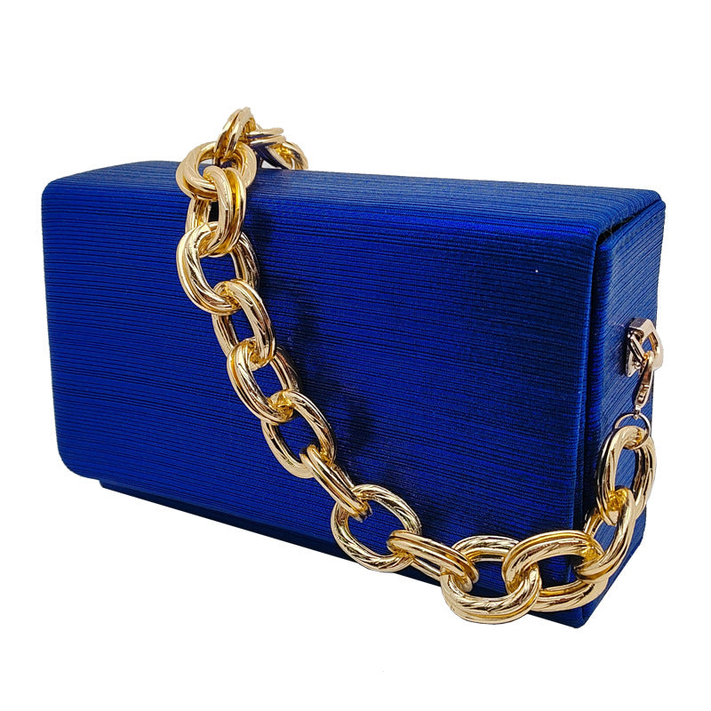 Creative Women's Featured Chain High-grade Simple Evening Bags