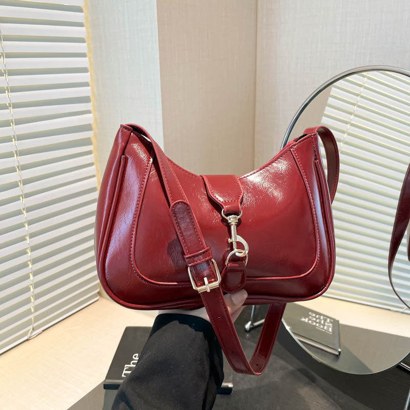 Women's Underarm French Design Glossy Summer Fashion Fashionable Stylish Texture Western Women's Shoulder Bag