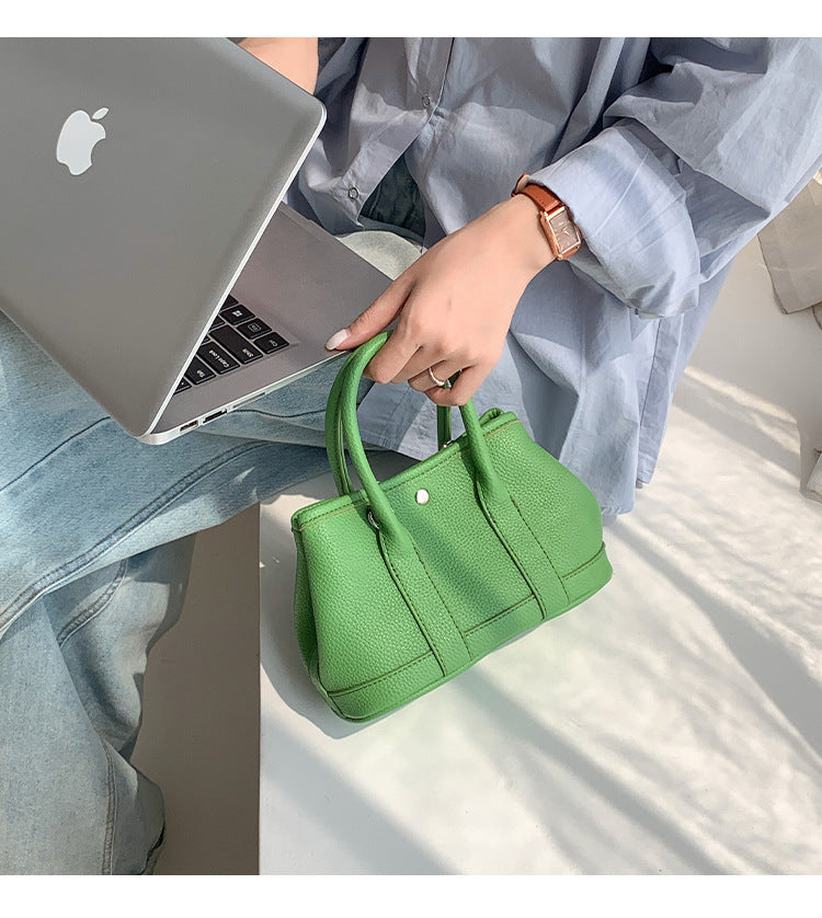 Korean Simple High-grade Female Fashion Commuter Crossbody Bags