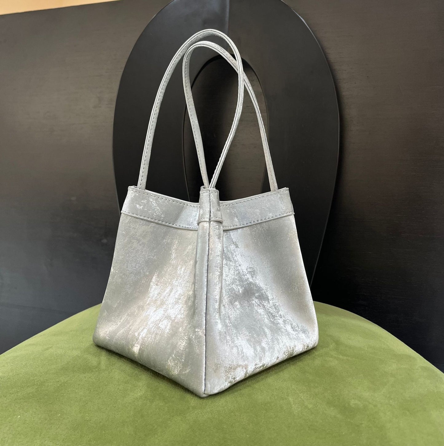 Women's Genuine Leather Wings Style Vegetable Handbags