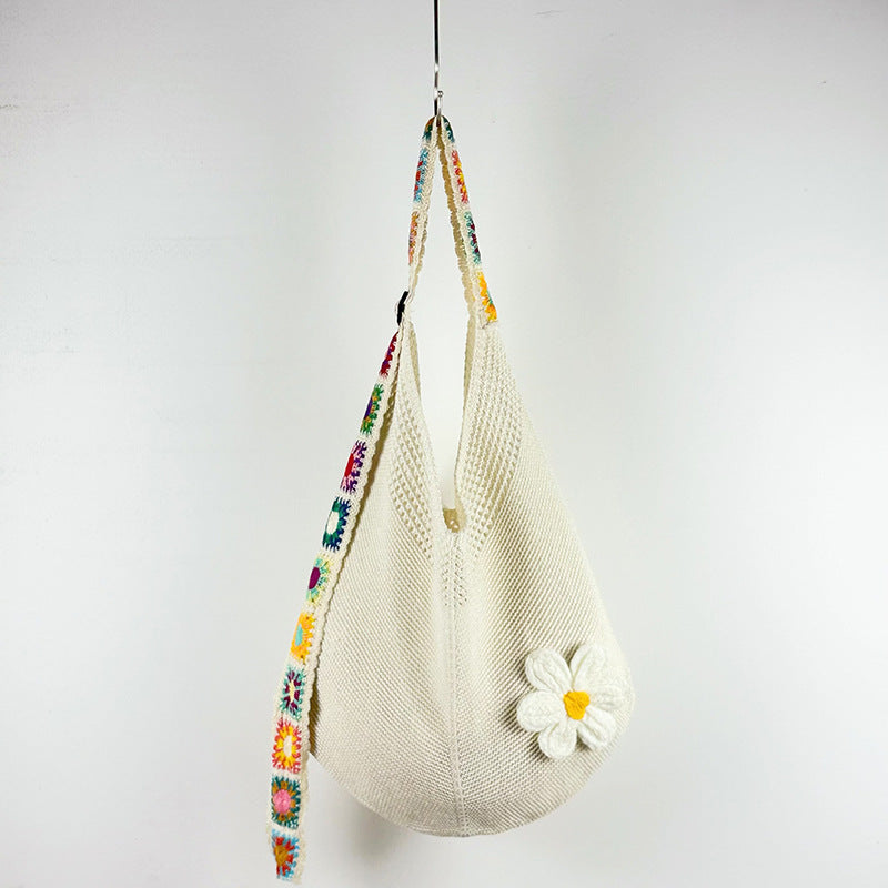 Women's Woven Knitted Hollow Flower Beach Bohemian Women's Shoulder Bag