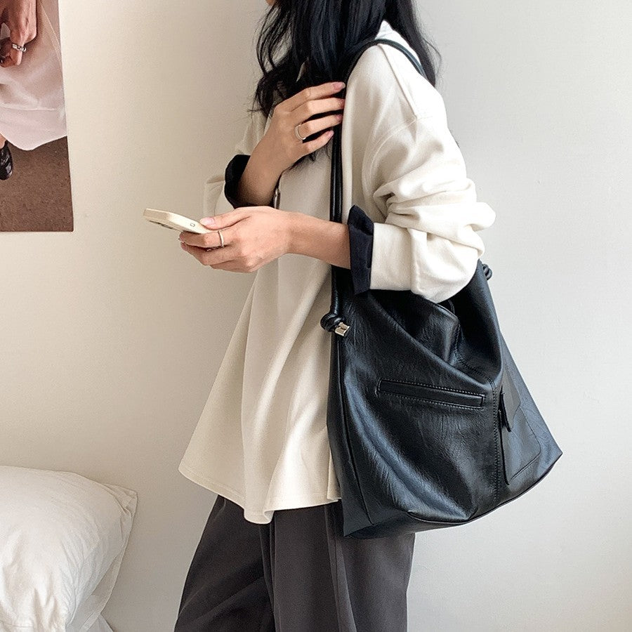 Women's Style Retro Relaxed Feeling Large Capacity Soft Tote Bags