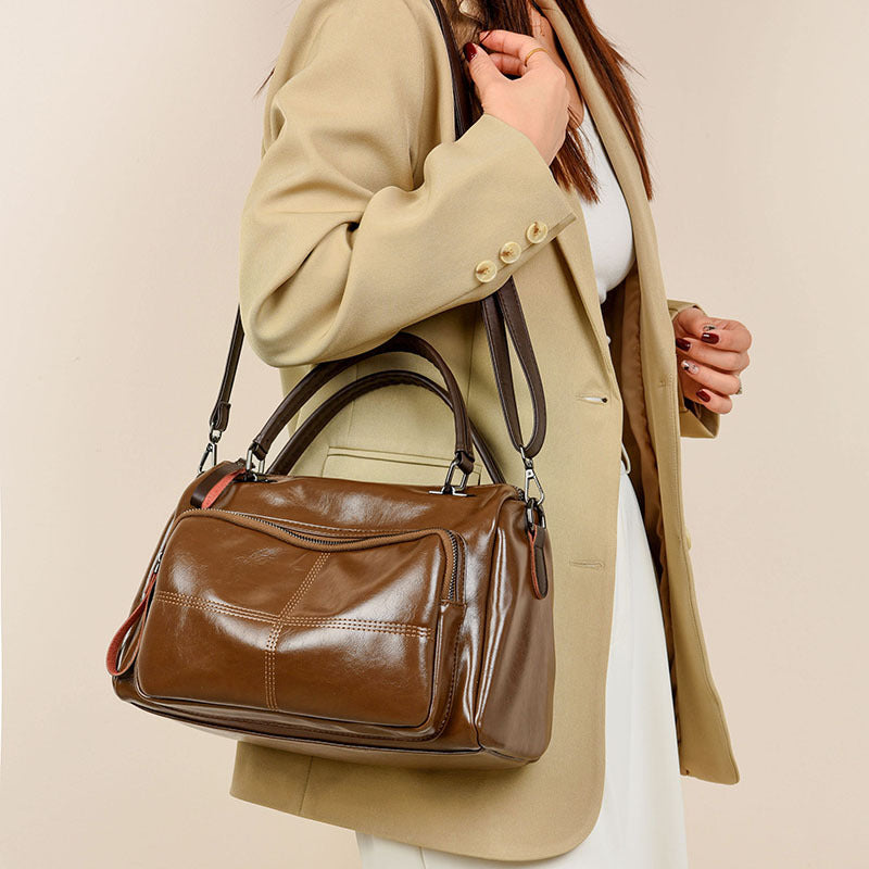 Women's Retro Large Capacity Simple Versatile Leisure Handbags
