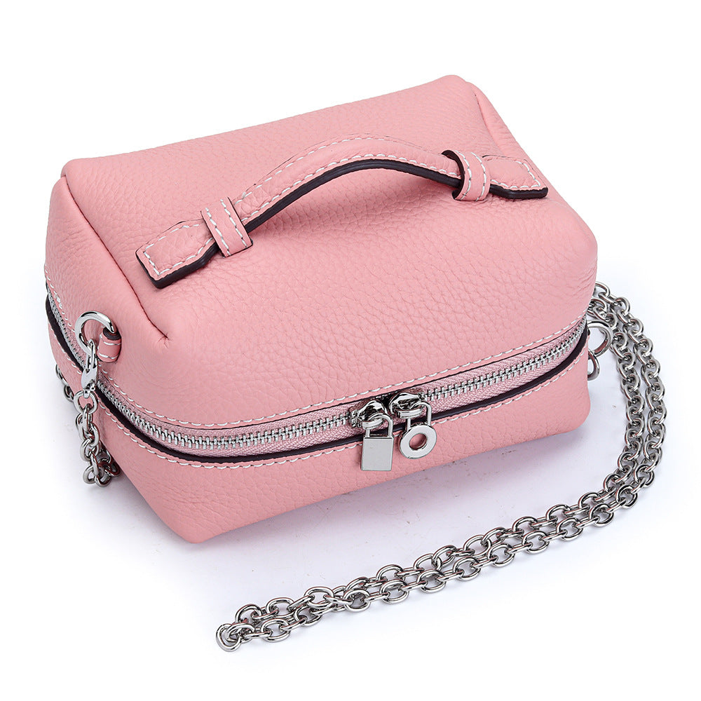 Women's Genuine Leather Chain Fashion Large Capacity First Women's Messenger Bag