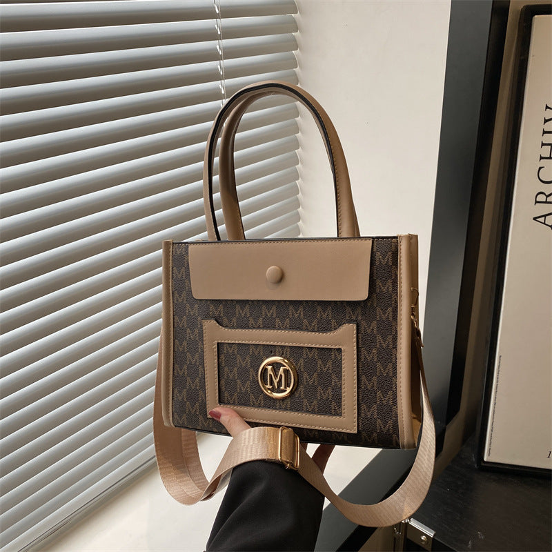 Women's Large Capacity Gilding Letters Western Style Printed Stitching Women's Shoulder Bag