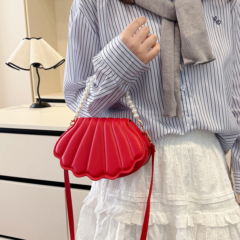 Women's Spring Korean Style Western Niche Pearl Shell Street Shoulder Bags