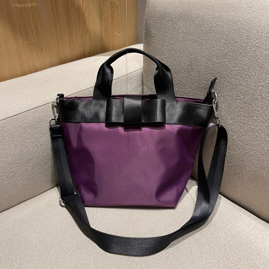 Women's Graceful Large Capacity Commuter Nylon Cloth Tote Bags
