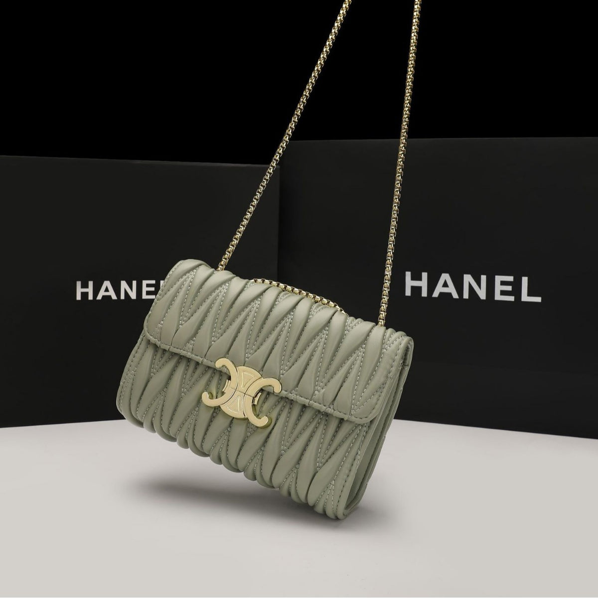 Simple Rhombus Embroidered Fashion Bone Chain Women's Shoulder Bag