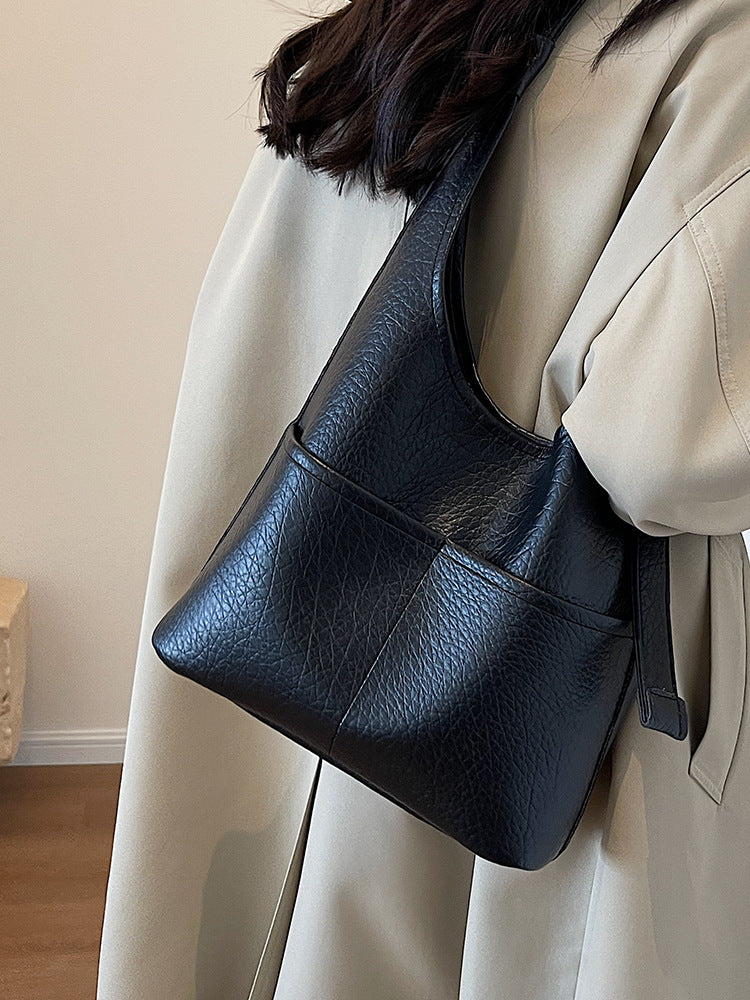 Women's Solid Color Retro Spring Simple High Sense Fashion Shoulder Bags