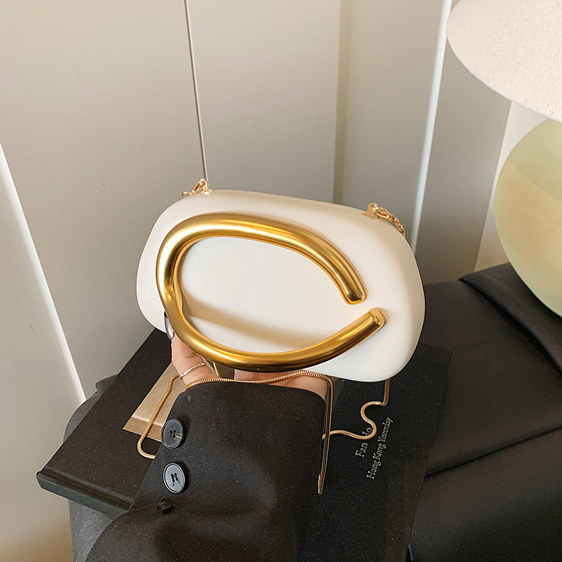 Women's Metal Detail Decorative Personality Design Chain Solid Color Clutch Box Bags