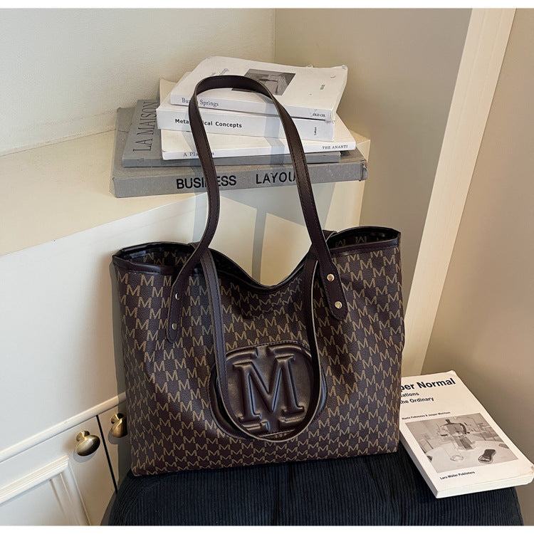 Large Capacity Commuting Fashion Printed Letter College Class Simple Bags