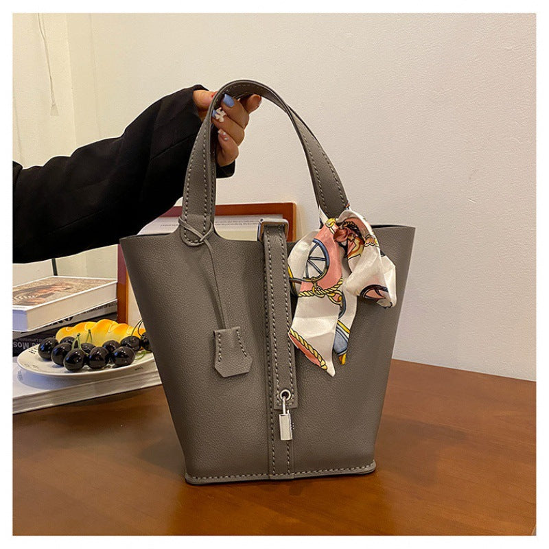 Women's Handmade Homemade Material Soft Texture Woven For Women's Handbag