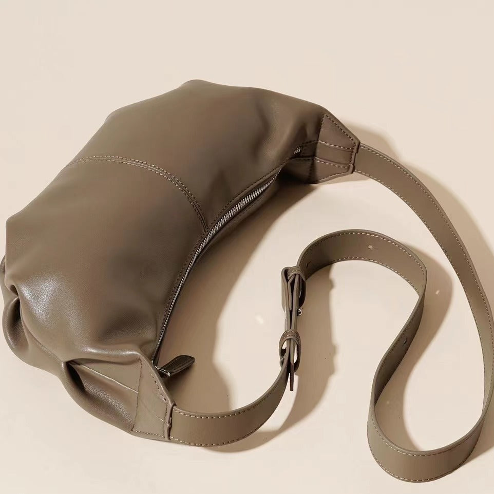 Stylish High-grade Cloud Fashion Trendy Stray Armpit Bags