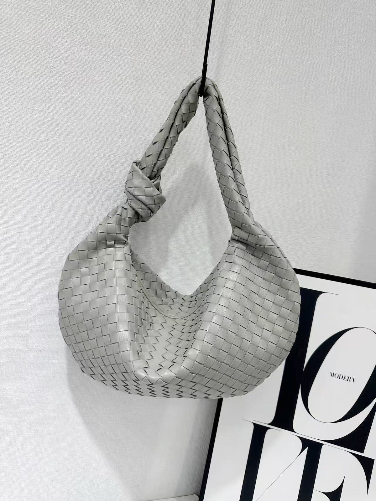 Croissant Simple Versatile Knotted Underarm Solid Color Bags