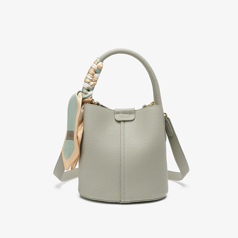 Women's Large Capacity Genuine Leather Commute Senior Bucket Bags