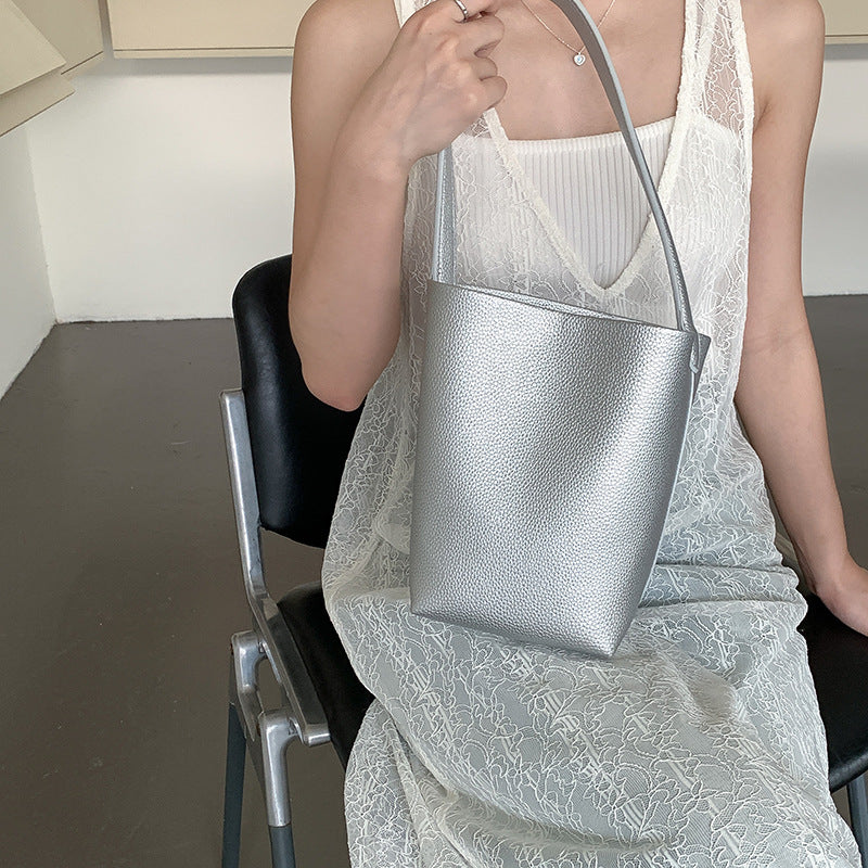 Simple High-grade Exquisite Large Capacity Niche Bags