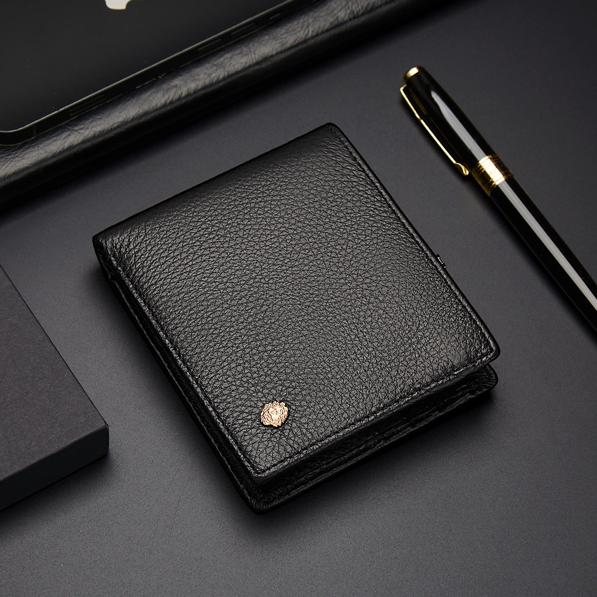 Men's Leather Simple Short Horizontal First Layer Cowhide Men's Wallets