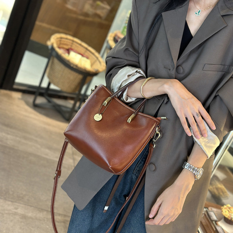 Women's Commute Simple Fashion Large Capacity Genuine Bags