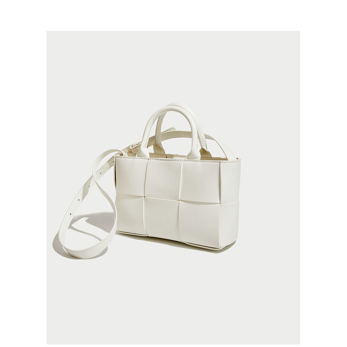 Graceful Women's New White Fashion Niche Crossbody Bags