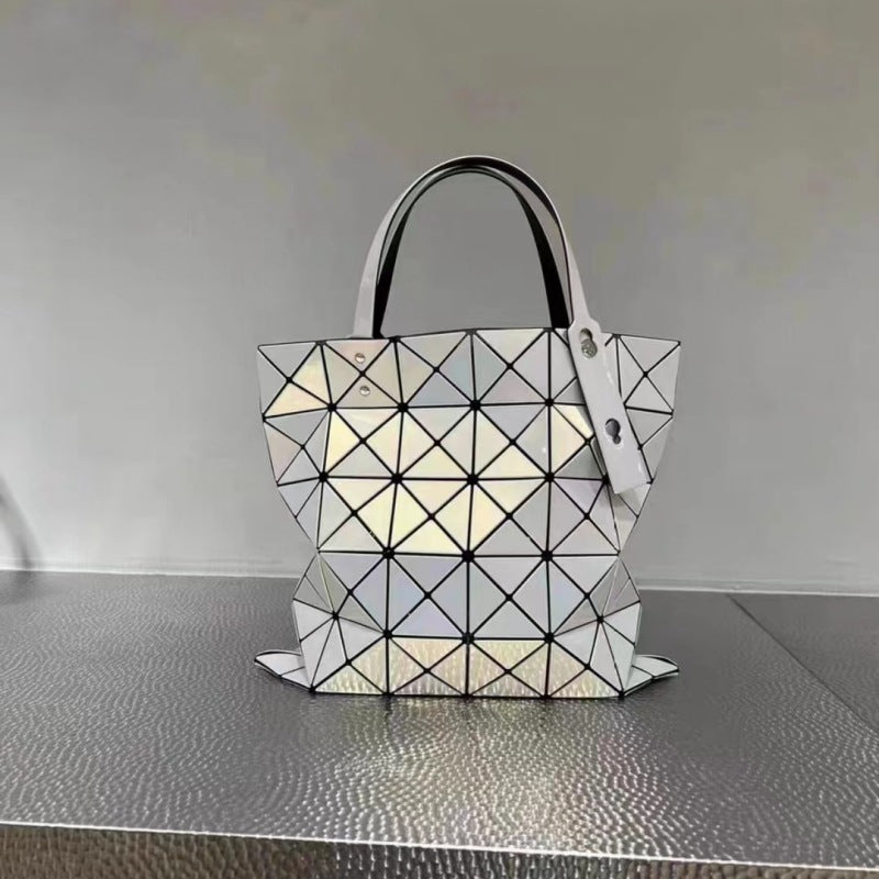 Fritillary Geometric Diamond Pattern Plaid Commuter Shoulder Bags