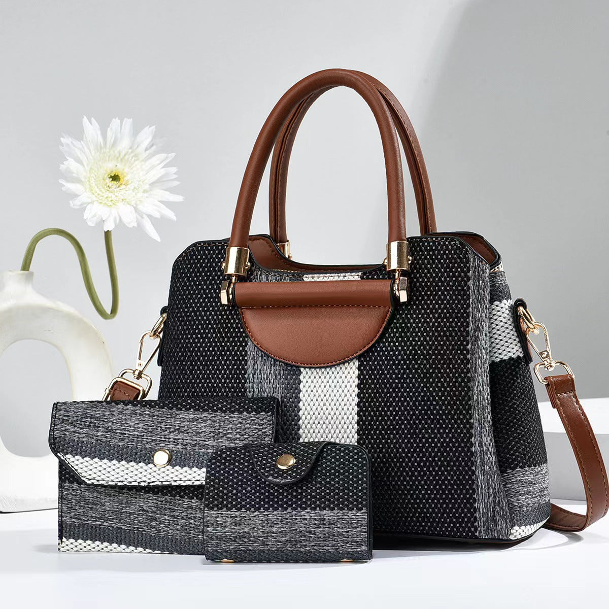 Women's Korean Fashionable Lady Temperament Large Women's Handbag