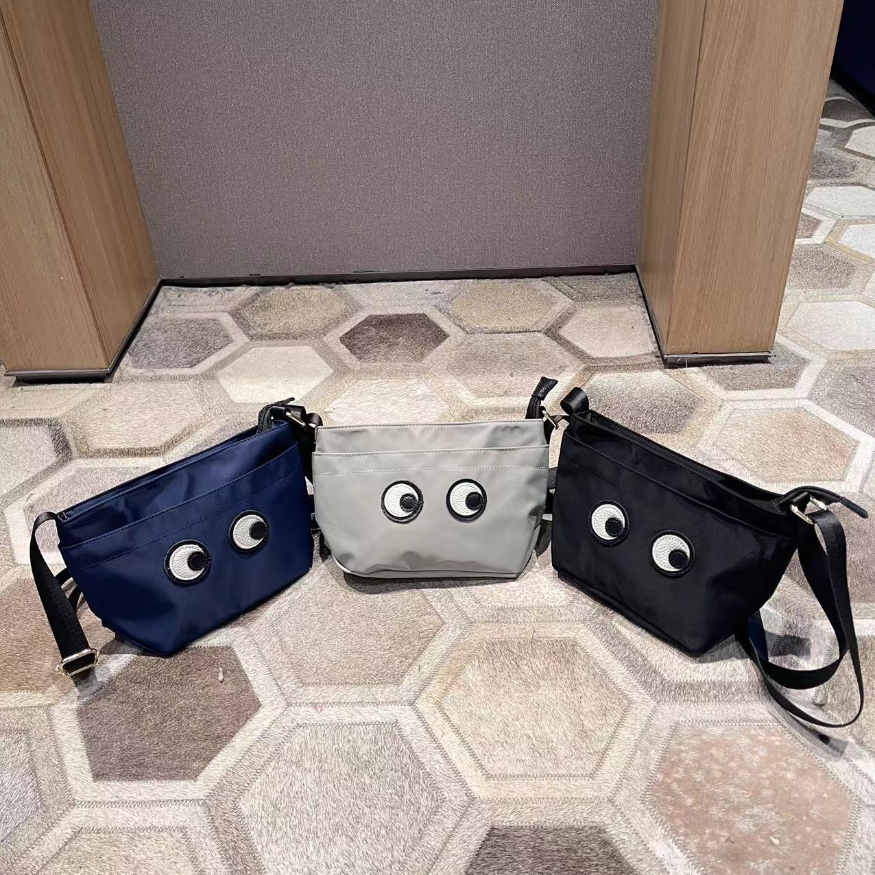 Women's Cute Waterproof Lightweight Nylon Fabric Texture Crossbody Bags