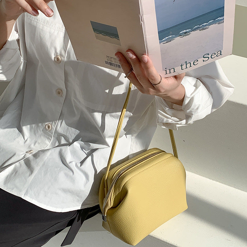 Women's Black Shell Korean Style Retro Easy Crossbody Bags