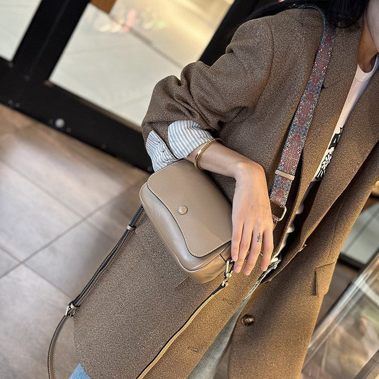 Women's Autumn Genuine Leather Strap Niche Fashion Women's Shoulder Bag