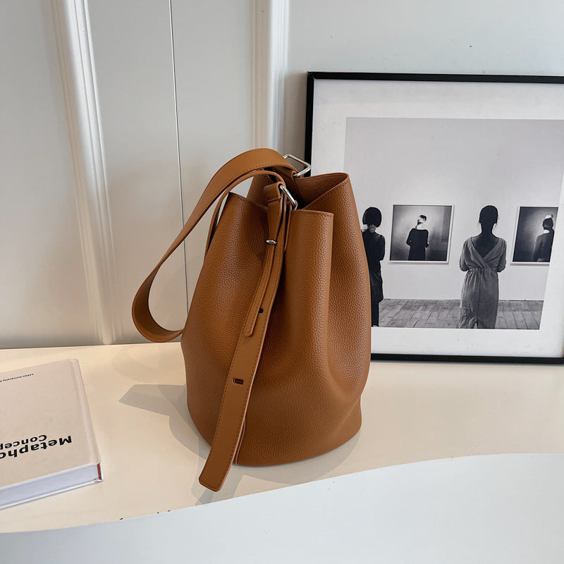 Women's Comfortable Large Capacity Retro High-grade Bucket Bags