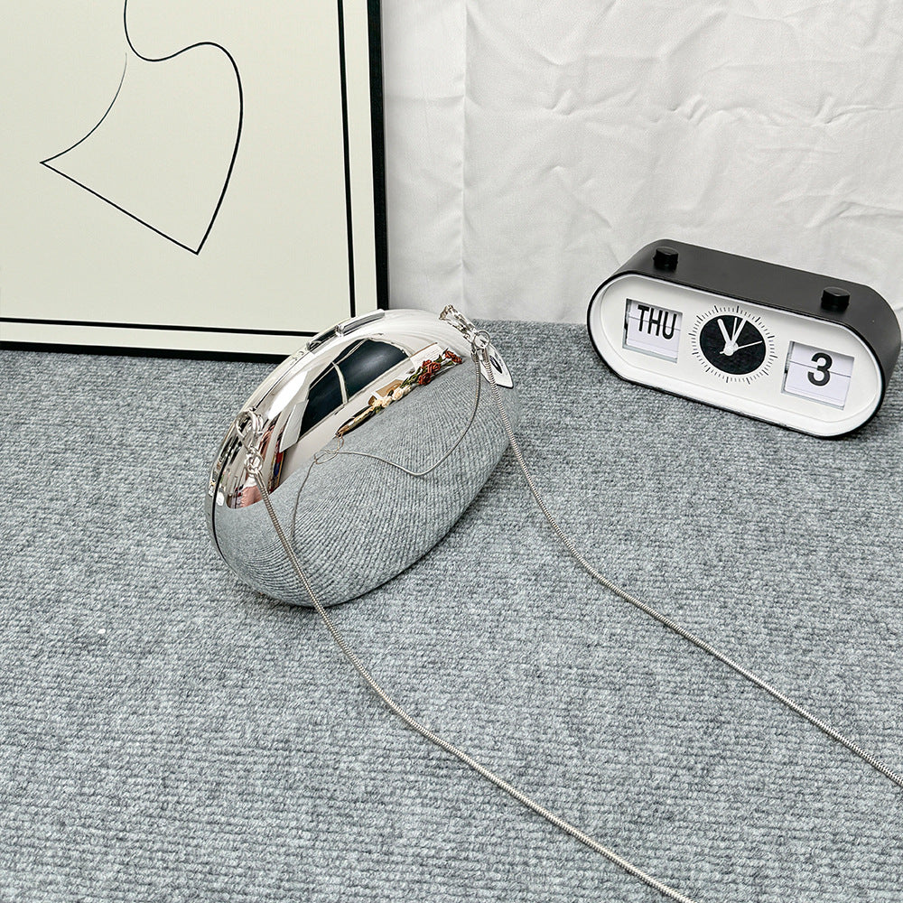 Niche Metal Shell Female Fashion Chain Evening Bags