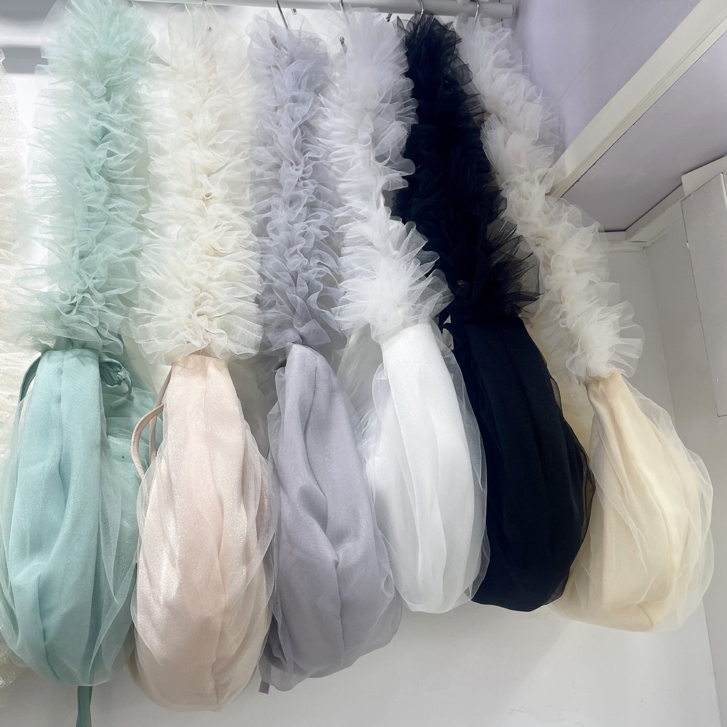 Portable Drawstring Design Sweet Lotus Leaf Crossbody Bags