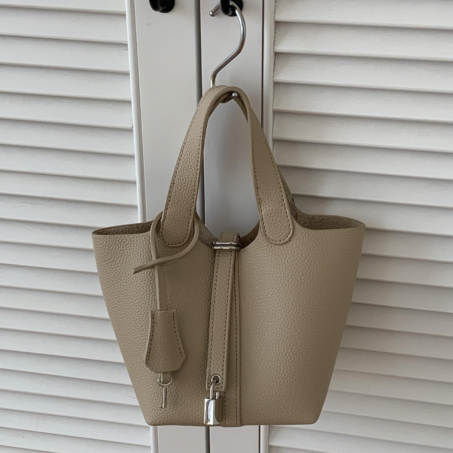 Women's Korean Style Vegetable Basket Single Lychee Shoulder Bags