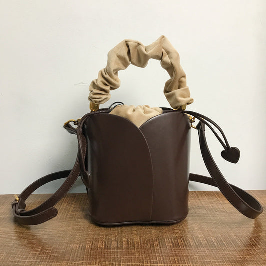 Women's Style Hand Holding Retro Flower Drawstring Handbags