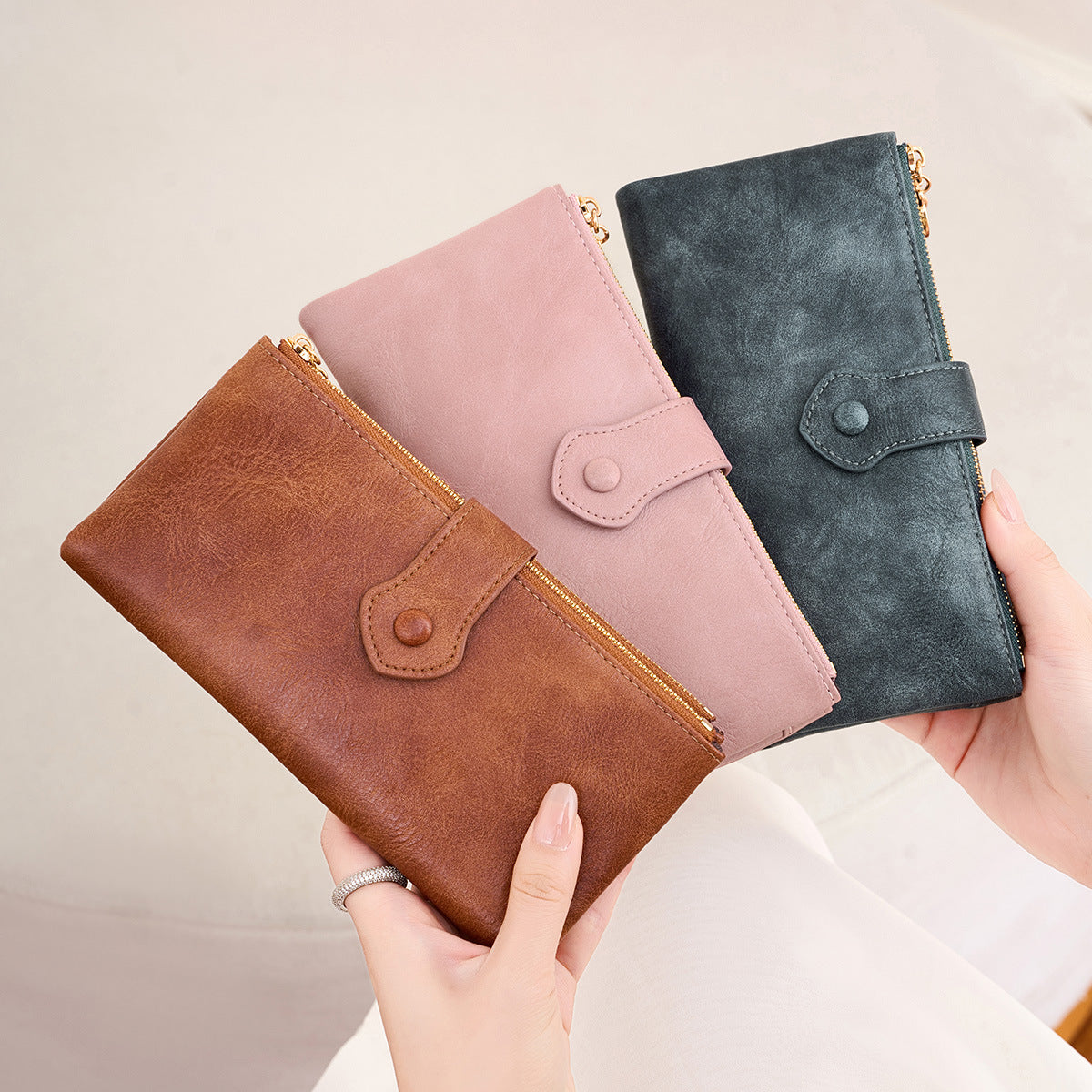 Women's Double Fold Long Simple Large Capacity Zip Multifunctional Buckle