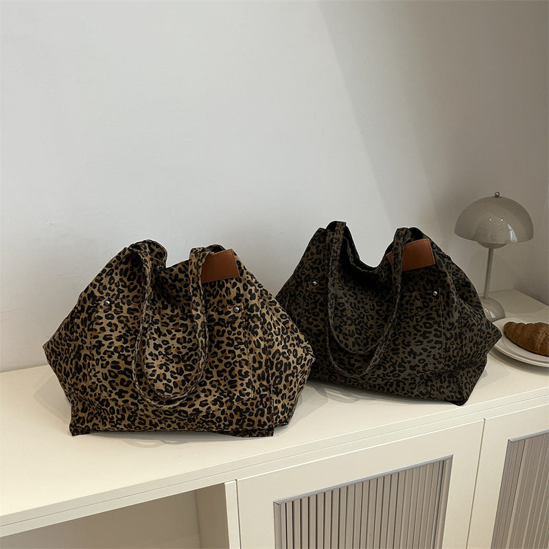 Women's Canvas Large Capacity Personalized Fashion Trendy Portable Women's Shoulder Bag