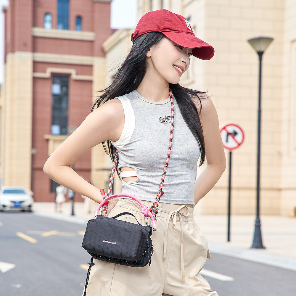 Summer Mountain Kettle Niche Waterproof Commuter Large Capacity Women's Shoulder Bag