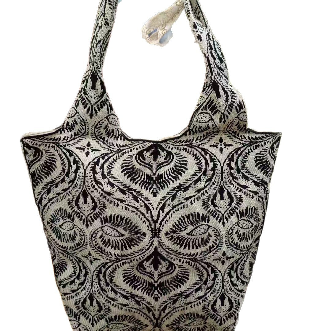 Women's Retro Pattern Large Capacity Fashion Leisure Shoulder Bags
