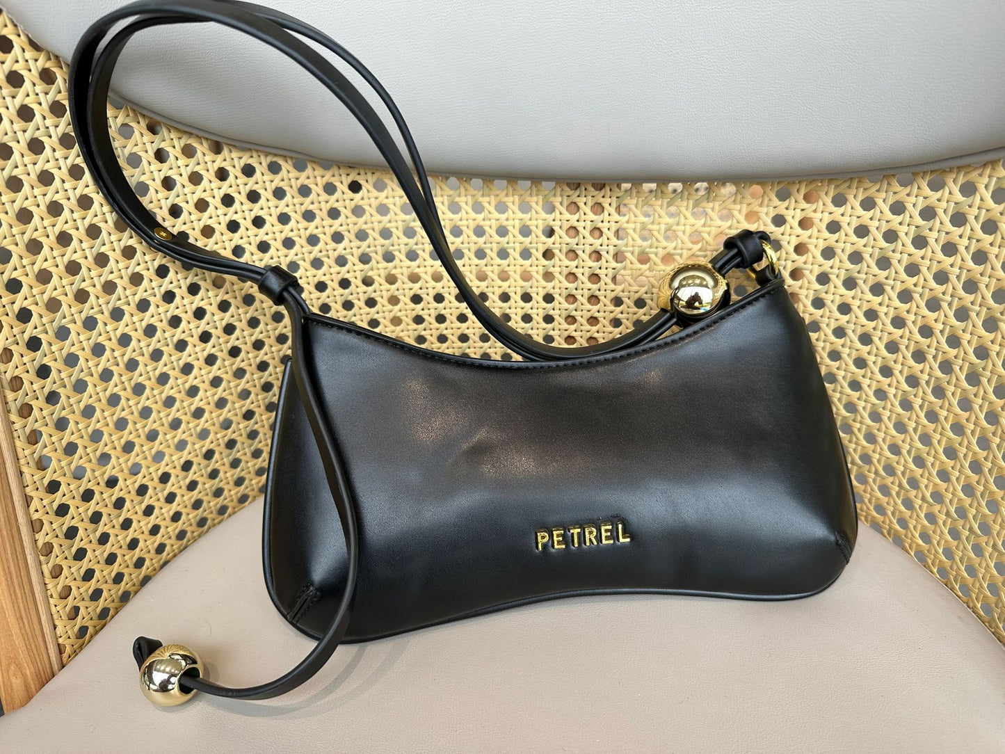 Women's Design High Fashion Beaded Adjustable Hand Bags