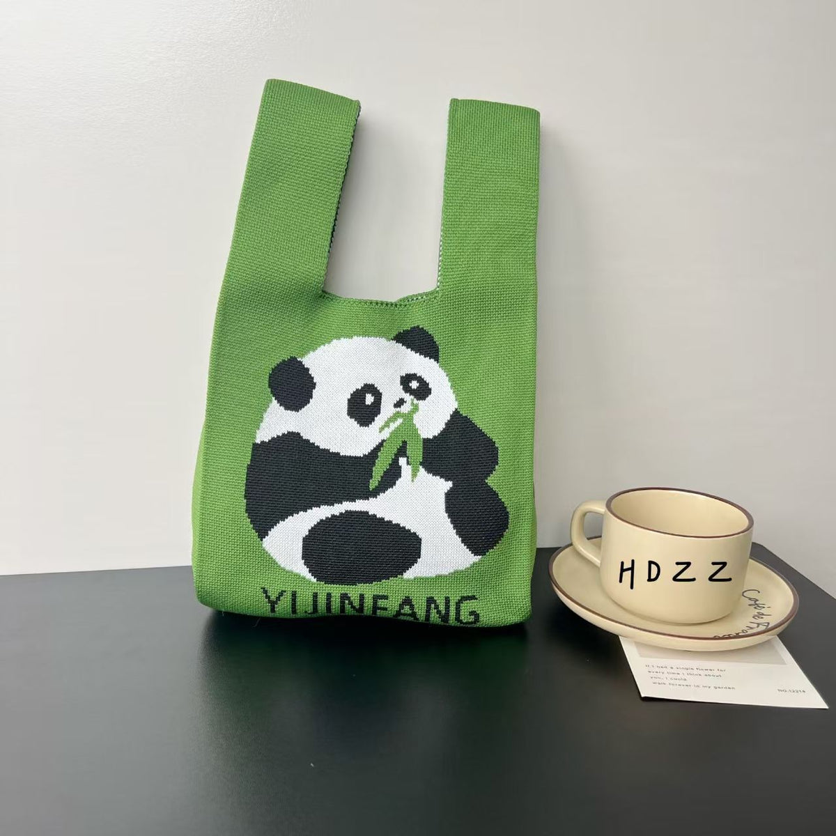Women's Cute Panda Knitted Gift Niche High-grade Women's Handbag