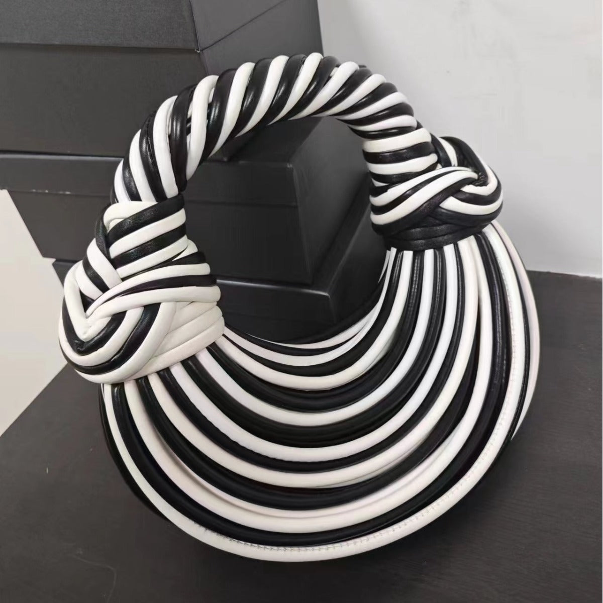 Women's Fashion High-grade Design Personalized Noodle Western Handbags