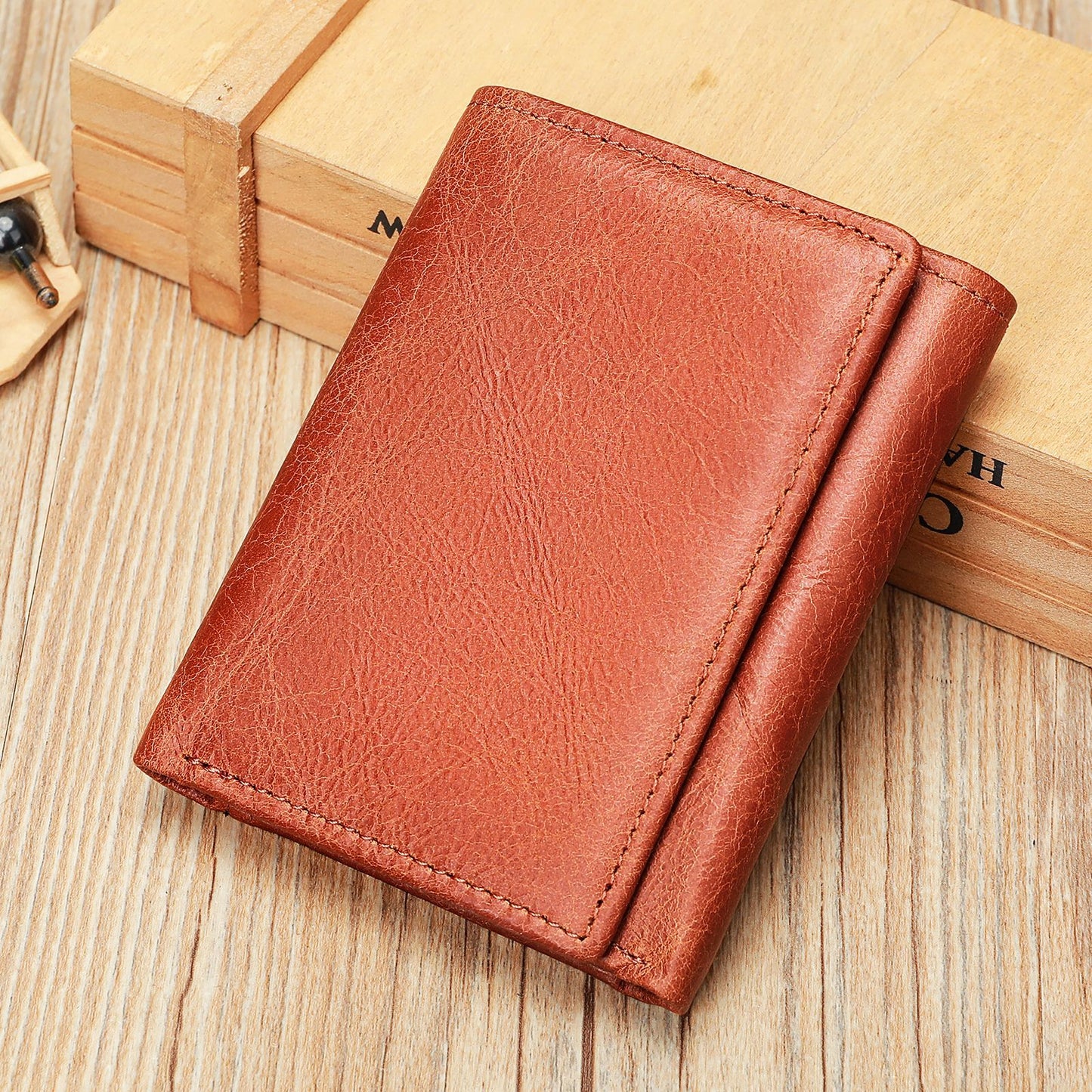 Men's Attractive Leather Short Multi Cowhide Men's Wallets