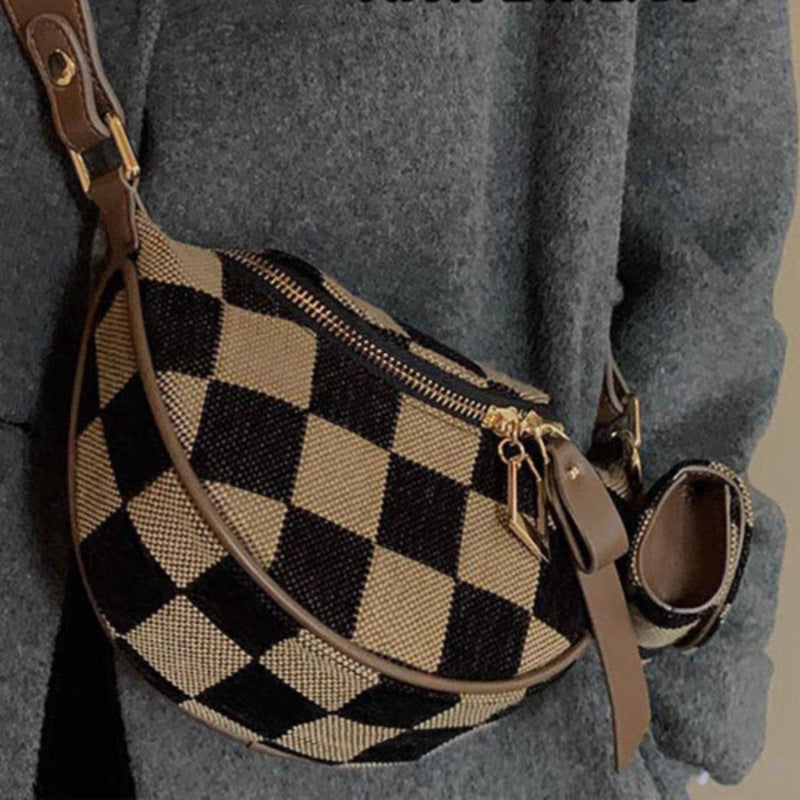 Women's High Sense Large Capacity Retro Chessboard Grid Women's Messenger Bag