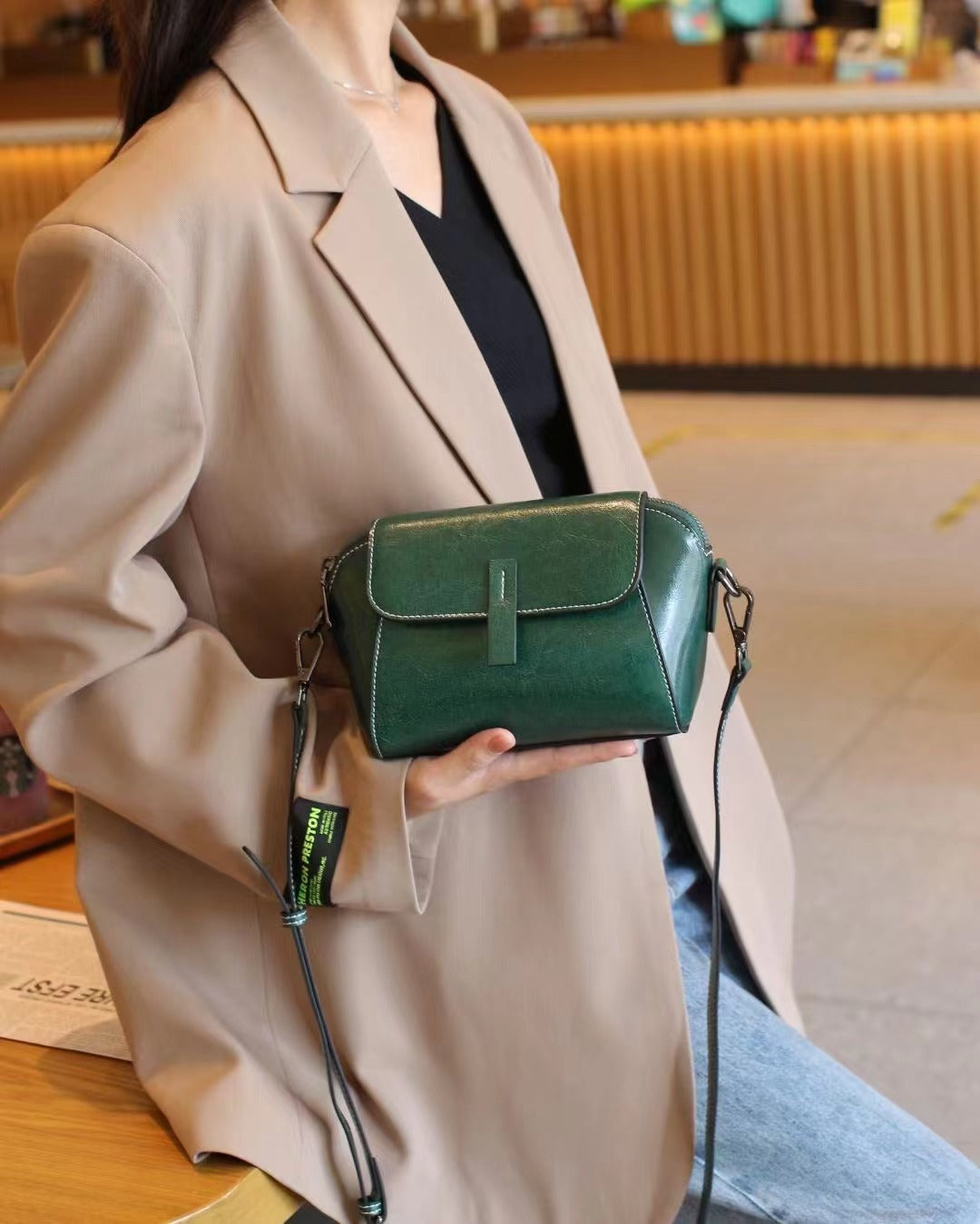 Creative Women's Classy High-grade Fashionable Niche Shoulder Bags