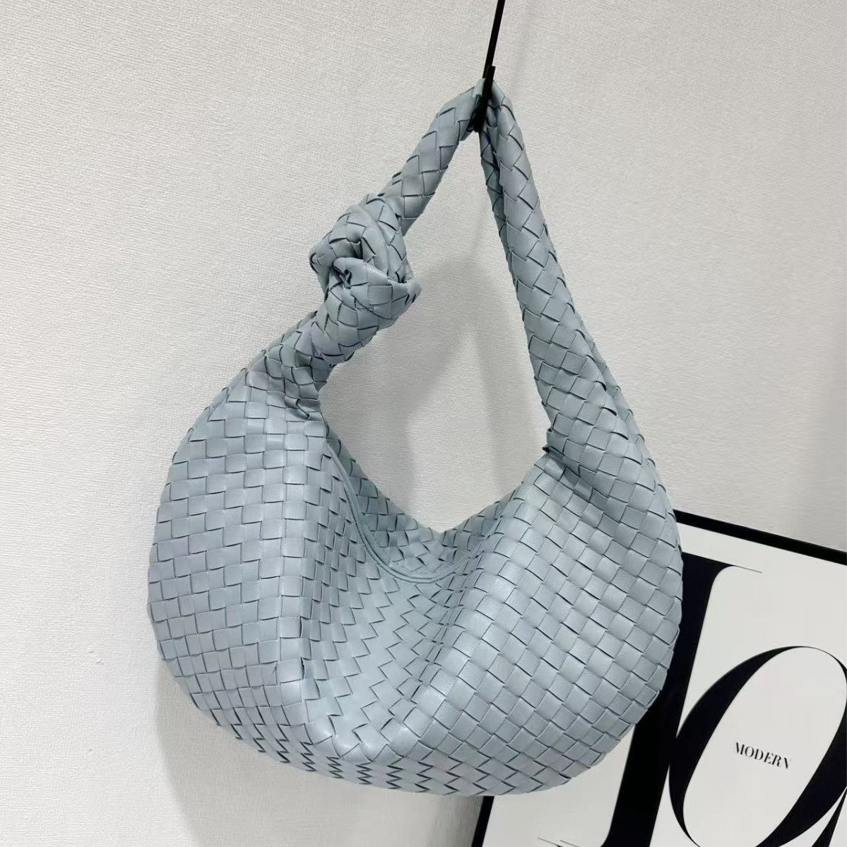 Croissant Simple Versatile Knotted Underarm Solid Color Bags